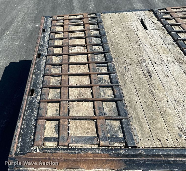 image for item DV0725 1992 Muv-All  4870FT drop deck hydraulic tail equipment trailer