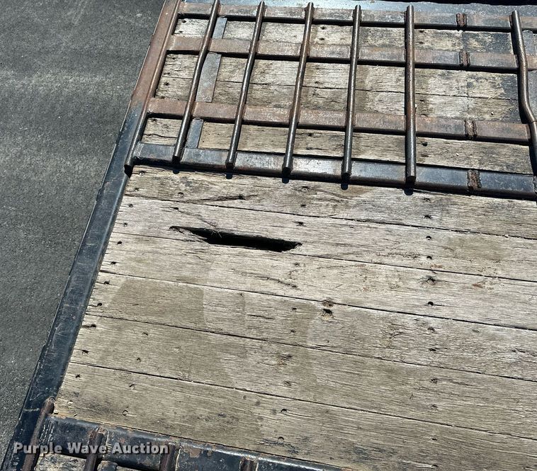 image for item DV0725 1992 Muv-All  4870FT drop deck hydraulic tail equipment trailer