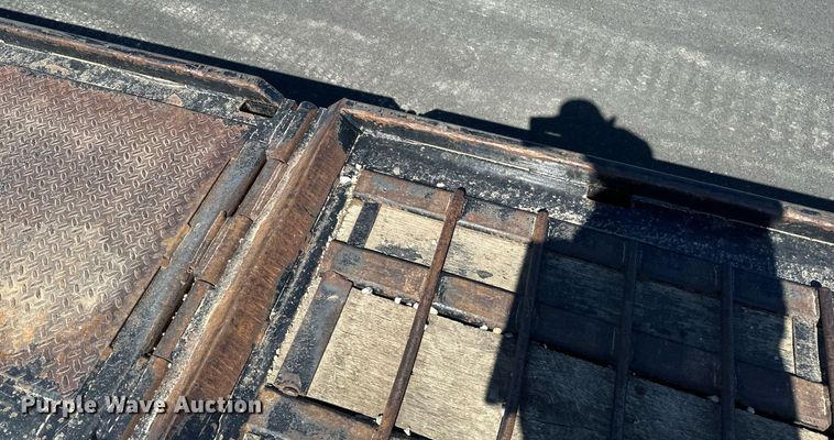 image for item DV0725 1992 Muv-All  4870FT drop deck hydraulic tail equipment trailer