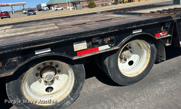 image for item DV0725 1992 Muv-All  4870FT drop deck hydraulic tail equipment trailer