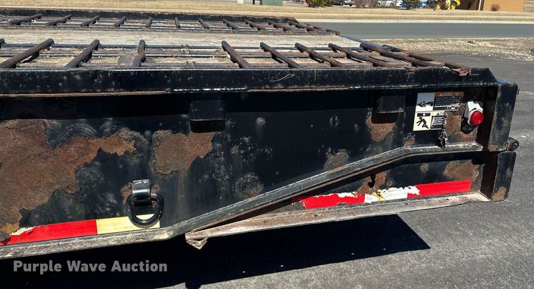 image for item DV0725 1992 Muv-All  4870FT drop deck hydraulic tail equipment trailer