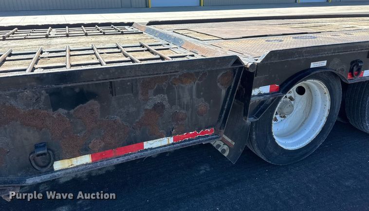 image for item DV0725 1992 Muv-All  4870FT drop deck hydraulic tail equipment trailer
