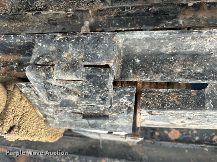 image for item DV0725 1992 Muv-All  4870FT drop deck hydraulic tail equipment trailer