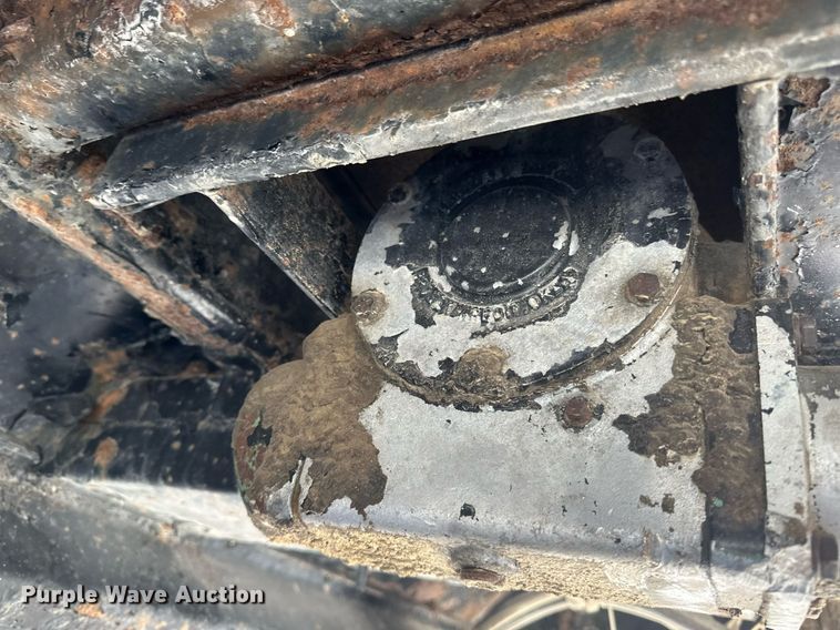 image for item DV0725 1992 Muv-All  4870FT drop deck hydraulic tail equipment trailer