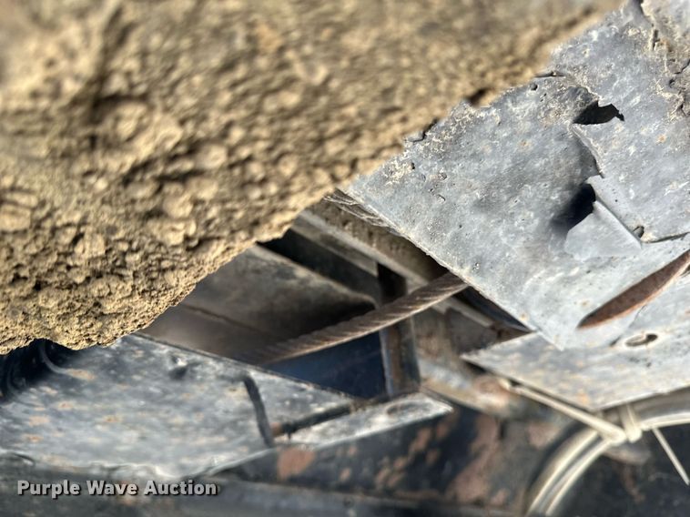 image for item DV0725 1992 Muv-All  4870FT drop deck hydraulic tail equipment trailer