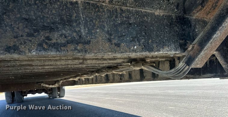 image for item DV0725 1992 Muv-All  4870FT drop deck hydraulic tail equipment trailer