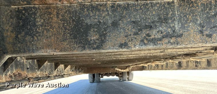 image for item DV0725 1992 Muv-All  4870FT drop deck hydraulic tail equipment trailer