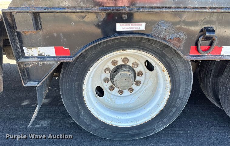 image for item DV0725 1992 Muv-All  4870FT drop deck hydraulic tail equipment trailer