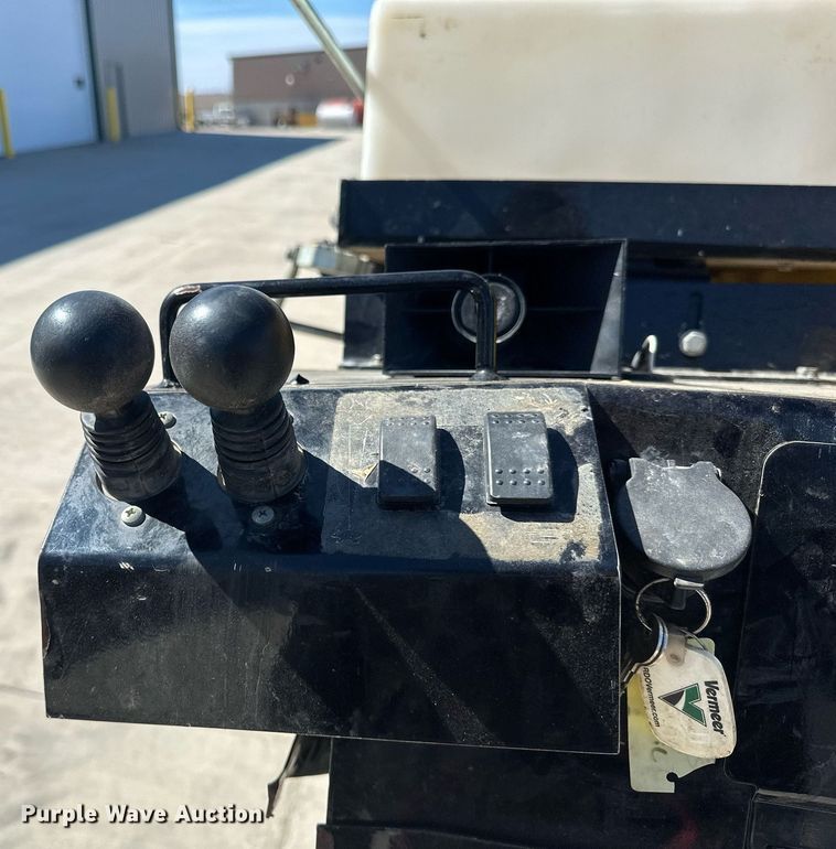 image for item DV0726 2021 Vermeer 24x40 III directional boring unit