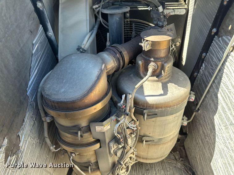 image for item DV0726 2021 Vermeer 24x40 III directional boring unit