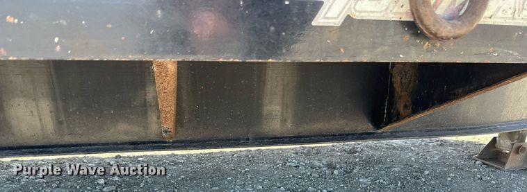 image for item DV0727 2010 Towmaster T40 equipment trailer