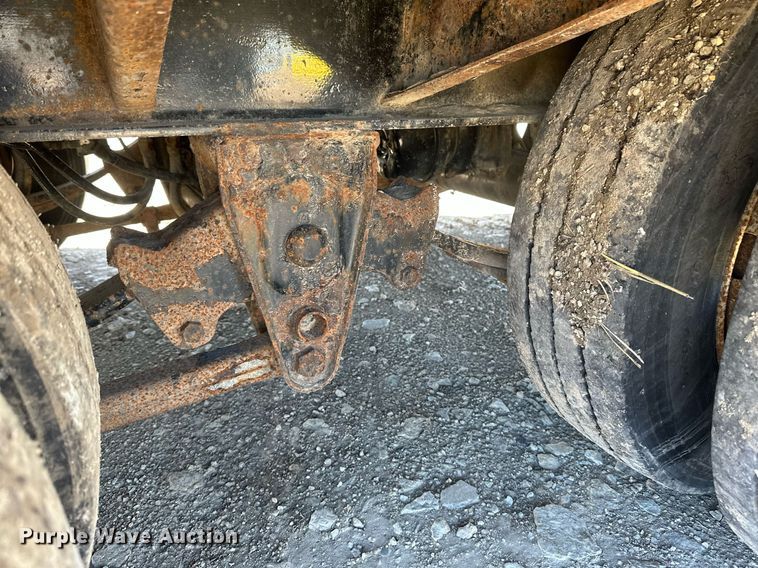 image for item DV0727 2010 Towmaster T40 equipment trailer