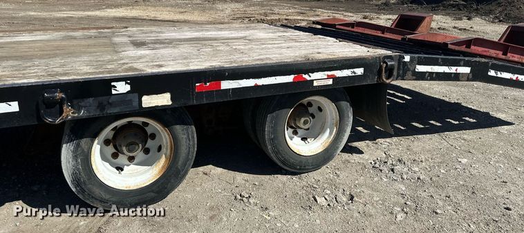 image for item DV0727 2010 Towmaster T40 equipment trailer