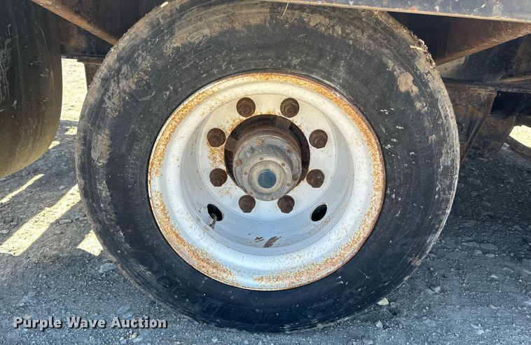 image for item DV0727 2010 Towmaster T40 equipment trailer