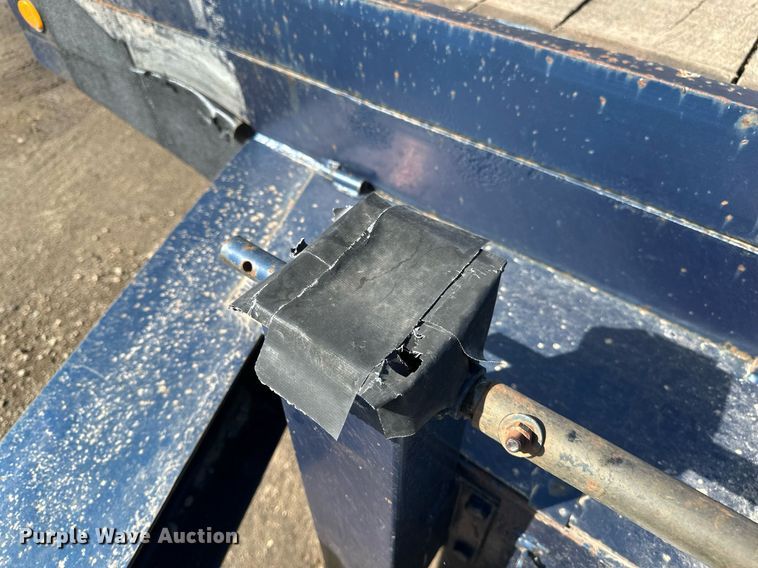 image for item DV0728 1994 Felling  FT40-2 equipment trailer