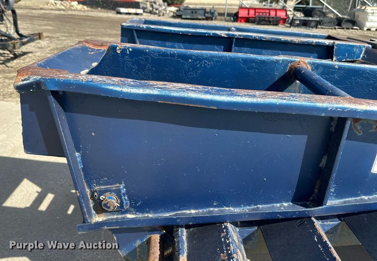 image for item DV0728 1994 Felling  FT40-2 equipment trailer