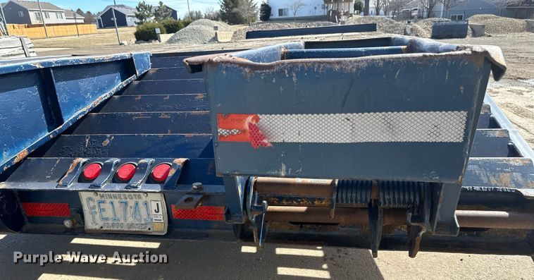 image for item DV0728 1994 Felling  FT40-2 equipment trailer