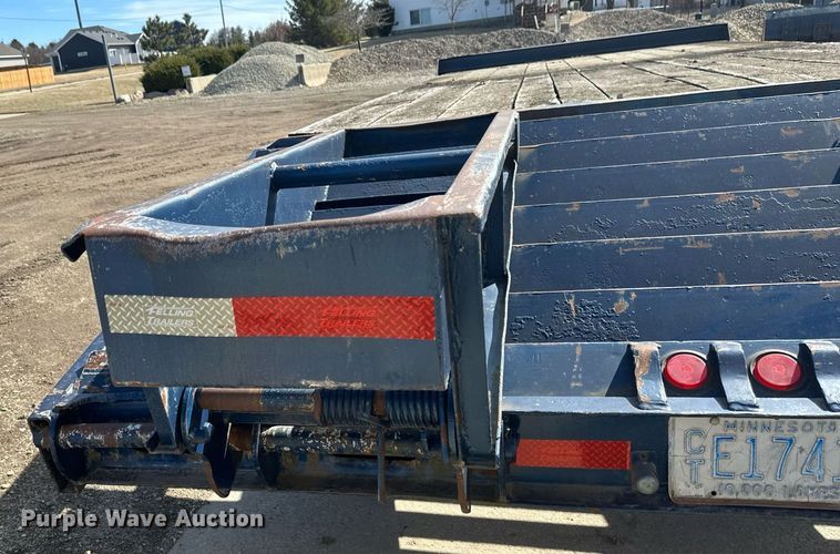 image for item DV0728 1994 Felling  FT40-2 equipment trailer