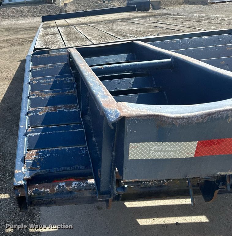 image for item DV0728 1994 Felling  FT40-2 equipment trailer