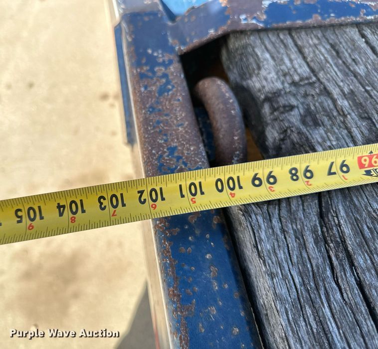 image for item DV0728 1994 Felling  FT40-2 equipment trailer