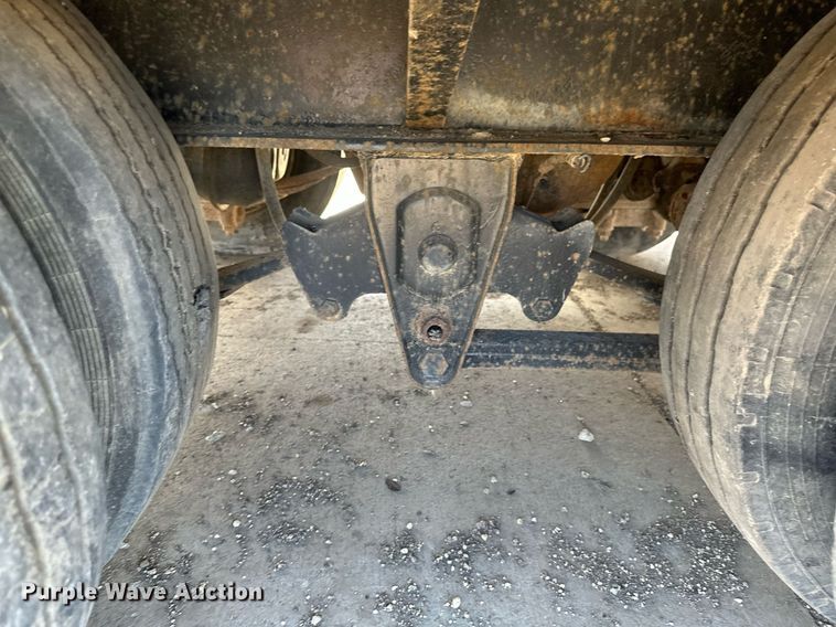 image for item DV0728 1994 Felling  FT40-2 equipment trailer