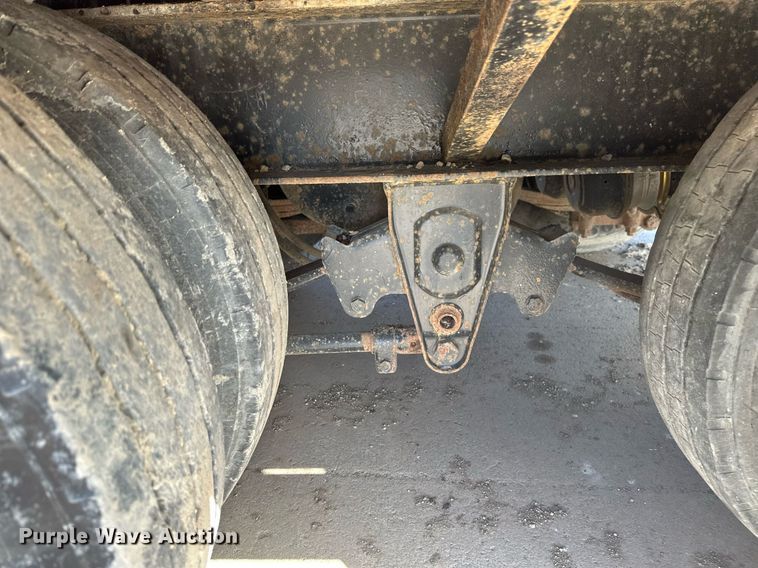 image for item DV0728 1994 Felling  FT40-2 equipment trailer