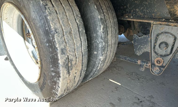 image for item DV0728 1994 Felling  FT40-2 equipment trailer