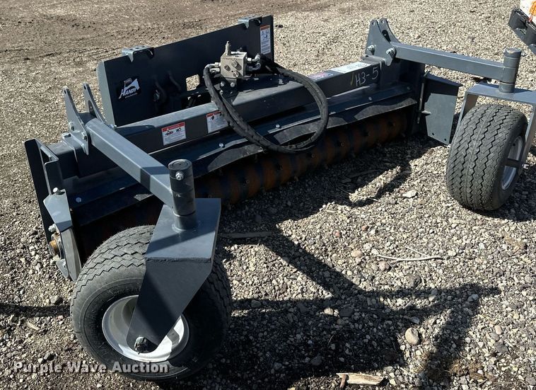 image for item DV0729 Handy HSC72 skid steer soil conditioner