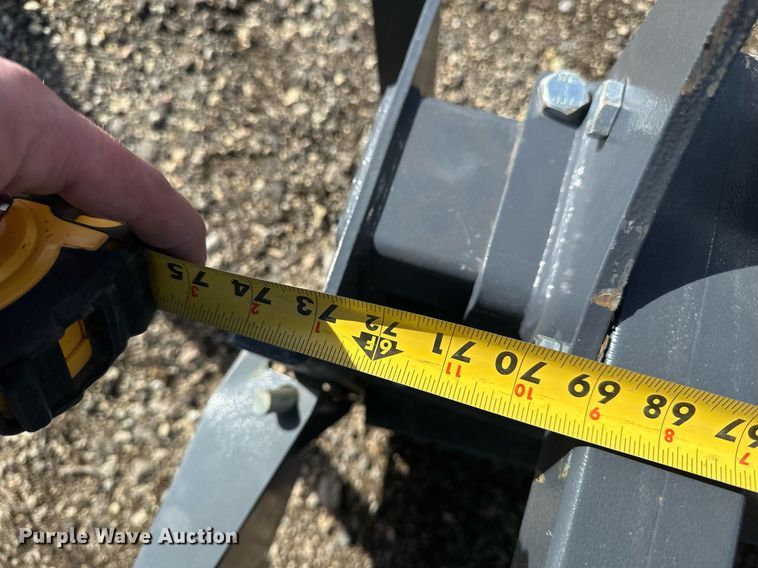 image for item DV0729 Handy HSC72 skid steer soil conditioner