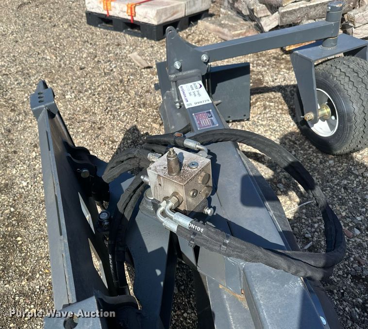 image for item DV0729 Handy HSC72 skid steer soil conditioner