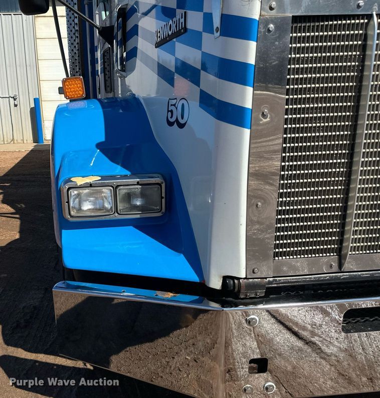 image for item DV0734 2009 Kenworth  T800 dump truck