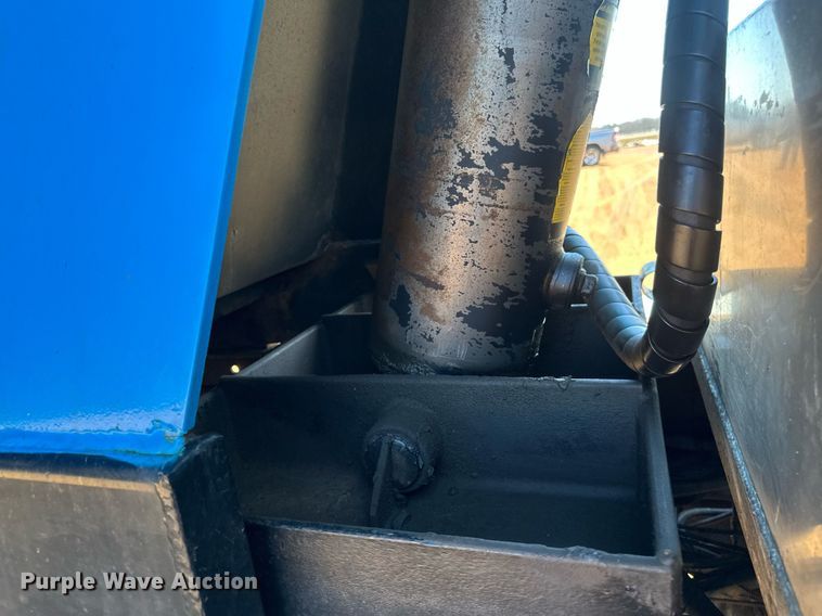 image for item DV0734 2009 Kenworth  T800 dump truck