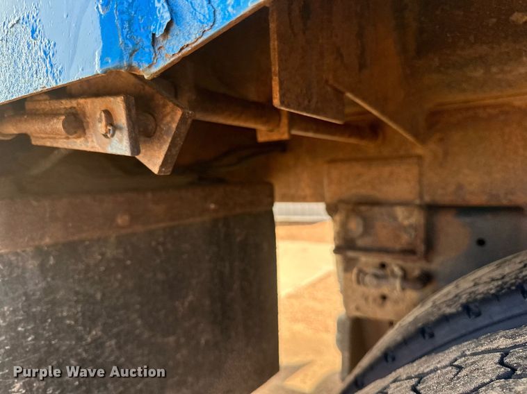 image for item DV0734 2009 Kenworth  T800 dump truck