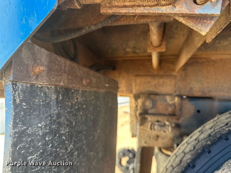 image for item DV0734 2009 Kenworth  T800 dump truck