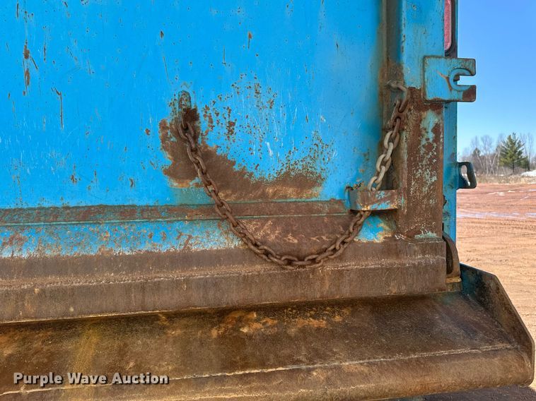 image for item DV0734 2009 Kenworth  T800 dump truck