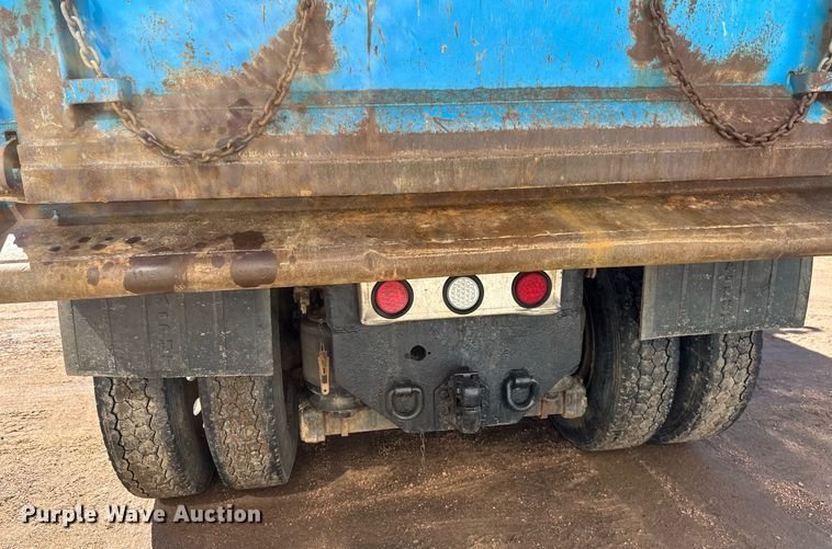 image for item DV0734 2009 Kenworth  T800 dump truck