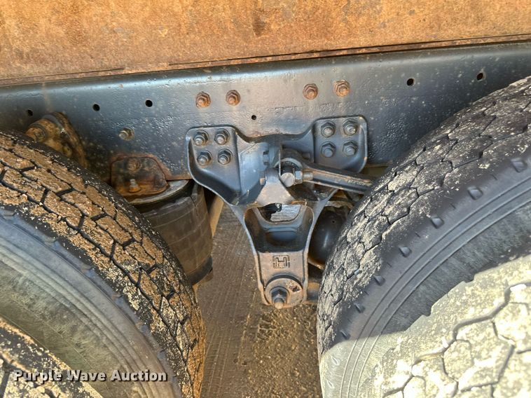 image for item DV0734 2009 Kenworth  T800 dump truck