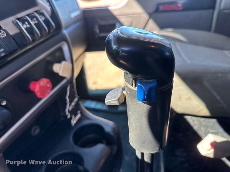 image for item DV0734 2009 Kenworth  T800 dump truck