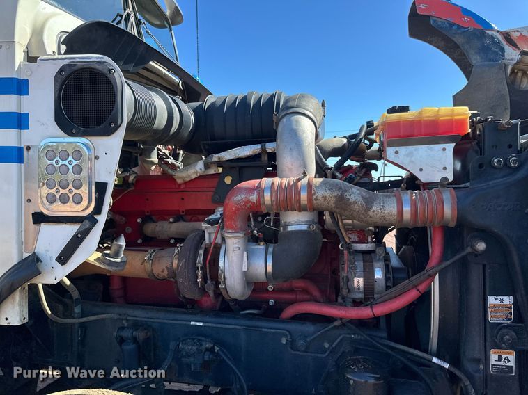 image for item DV0734 2009 Kenworth  T800 dump truck