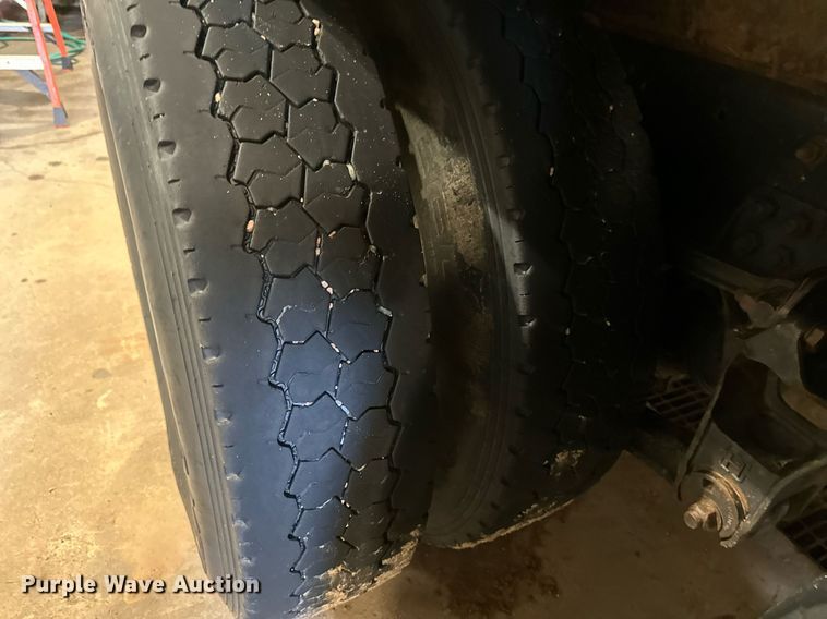 image for item DV0734 2009 Kenworth  T800 dump truck