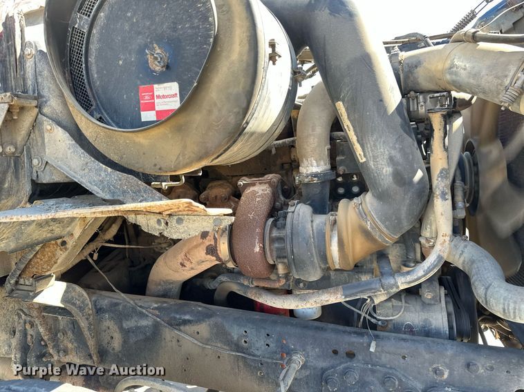 image for item DV0736 1991 Ford  L9000 dump truck