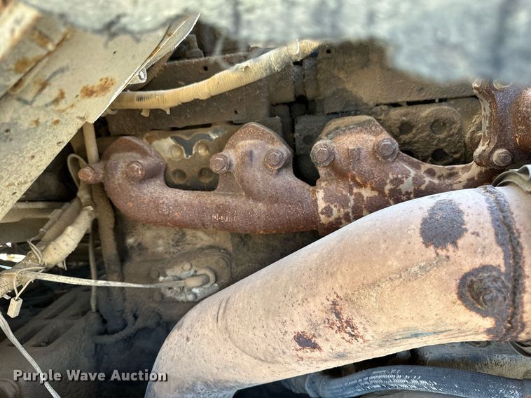 image for item DV0736 1991 Ford  L9000 dump truck