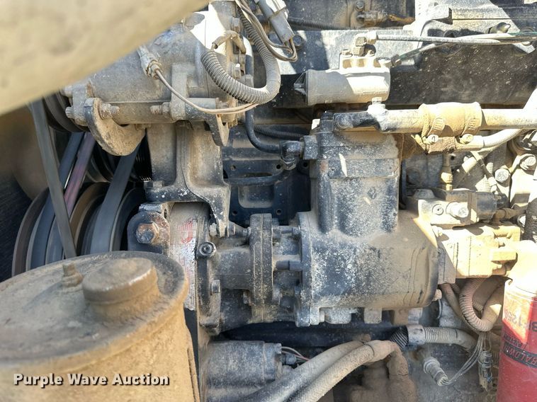 image for item DV0736 1991 Ford  L9000 dump truck