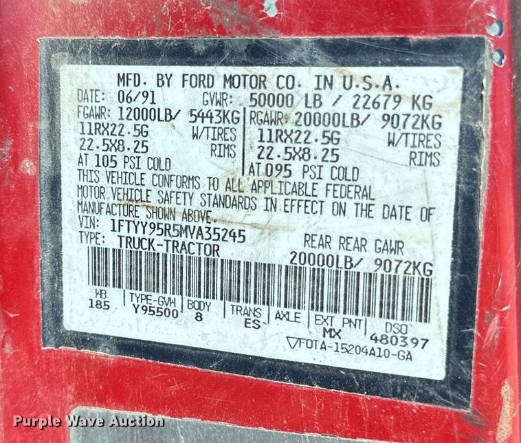 image for item DV0736 1991 Ford  L9000 dump truck