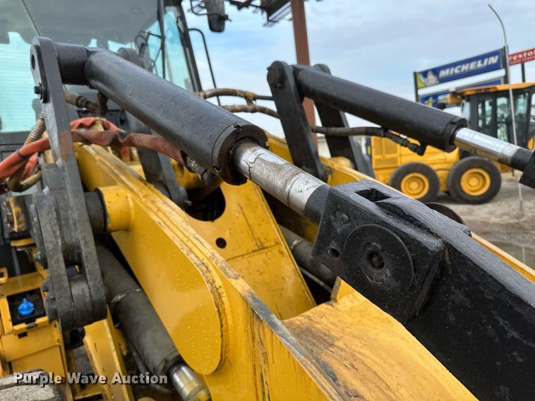image for item DV0738 2019 Caterpillar  914M  wheel loader