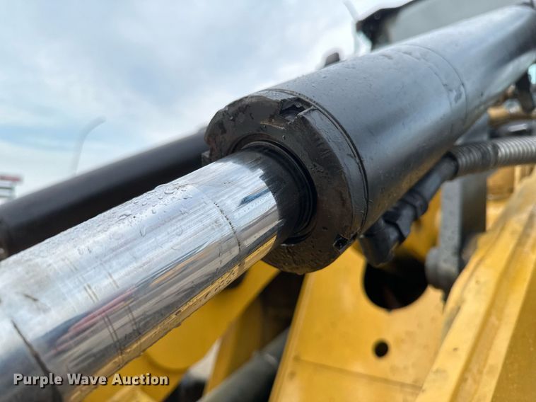 image for item DV0738 2019 Caterpillar  914M  wheel loader