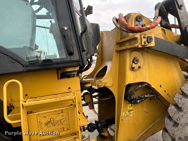 image for item DV0738 2019 Caterpillar  914M  wheel loader