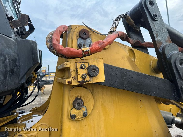 image for item DV0738 2019 Caterpillar  914M  wheel loader