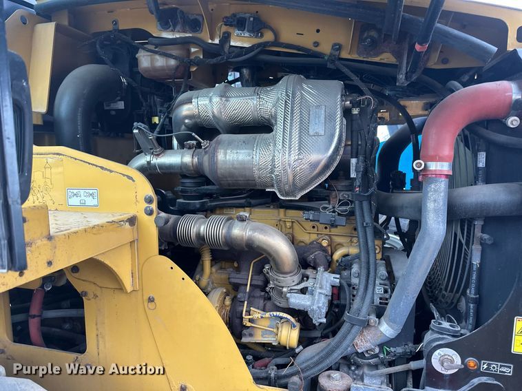 image for item DV0738 2019 Caterpillar  914M  wheel loader