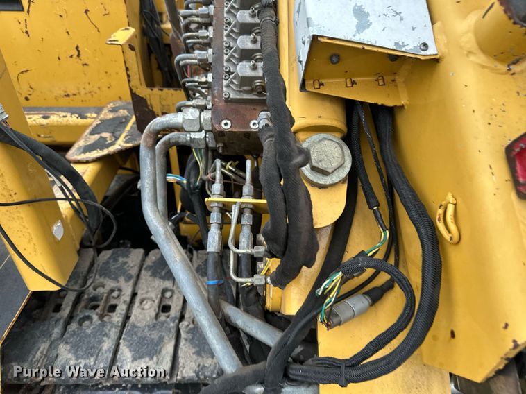 image for item DV0739 2016 Vermeer PD10 pile driver